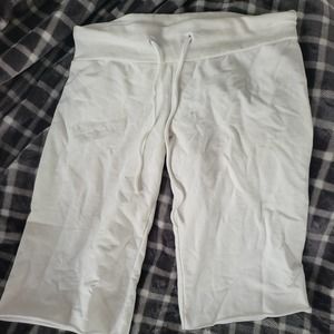 L'Patricia White Knee Length Stretch Drawstring shorts